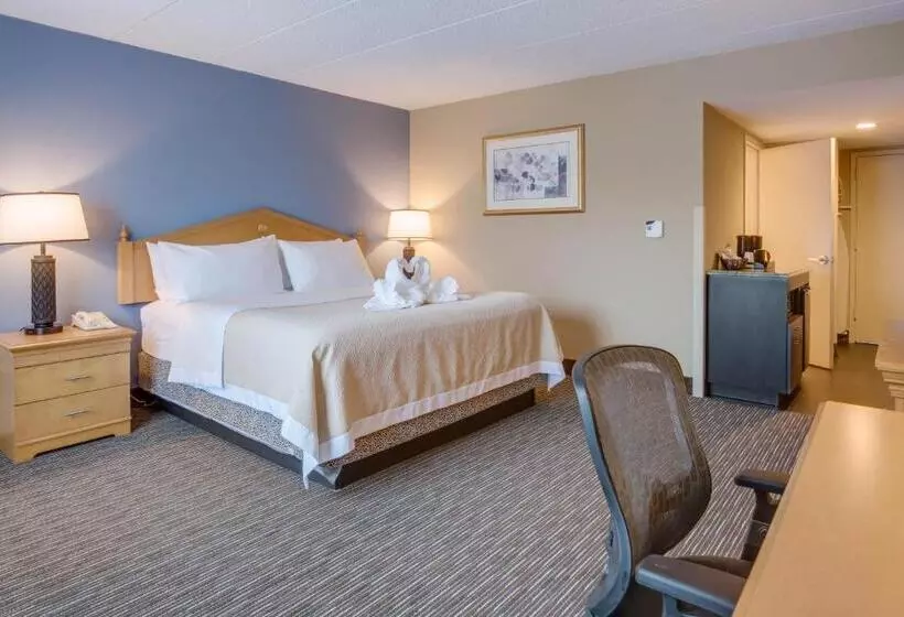 キングサイズベッドのスイートルーム, Days Hotel By Wyndham Toms River Jersey Shore