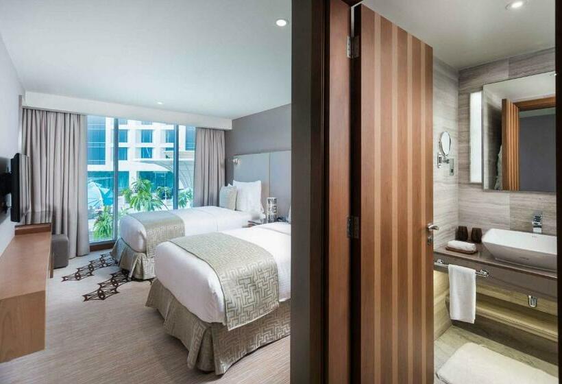 اتاق کلاب, Grand Millennium Muscat