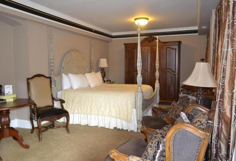 סטודיו אקזקיוטיב, Grant Hall