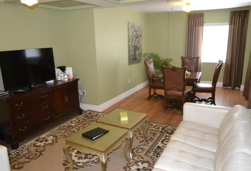 חדר סופריור, Grant Hall