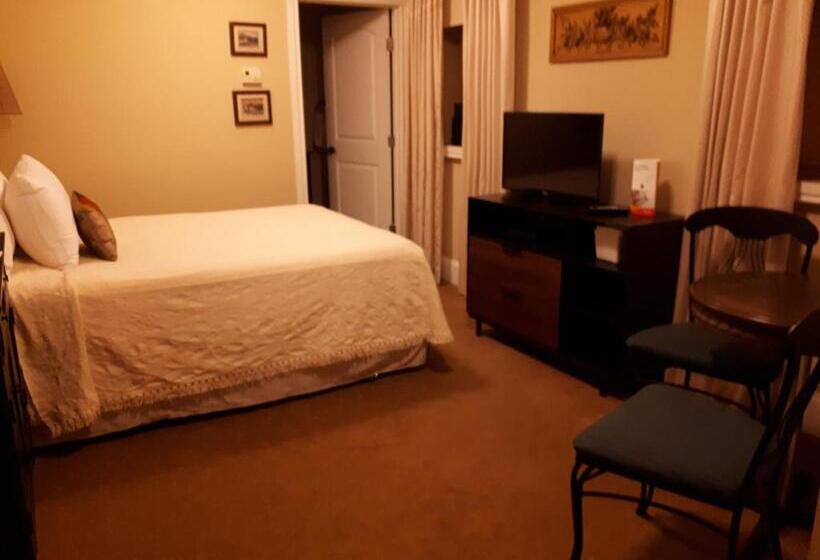 חדר אקונומי, Grant Hall