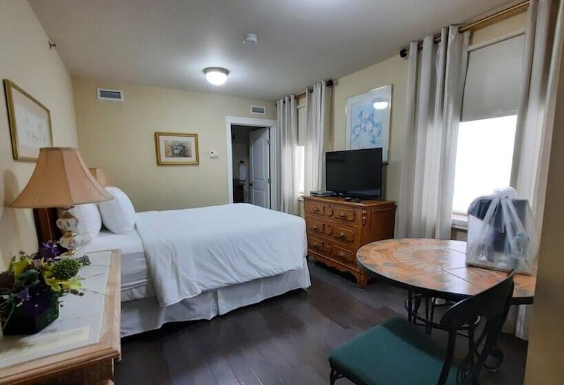 חדר אקונומי, Grant Hall