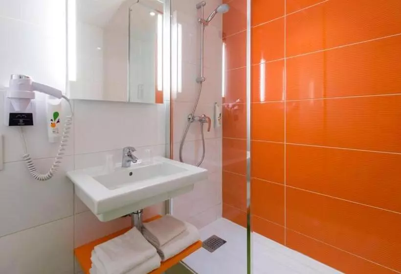 ２ベッドスイートルーム, Ibis Styles Toulouse Labège