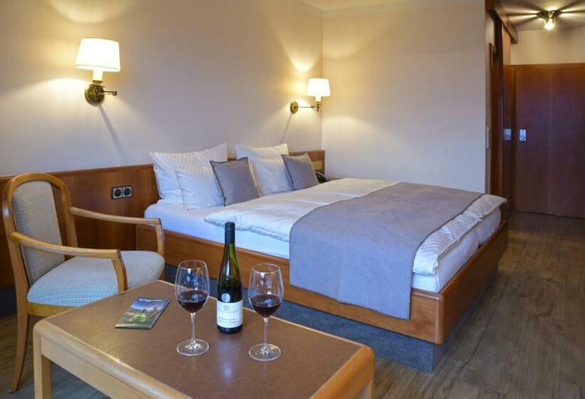 Номер Deluxe с Балконом, Käfernberg   Wein