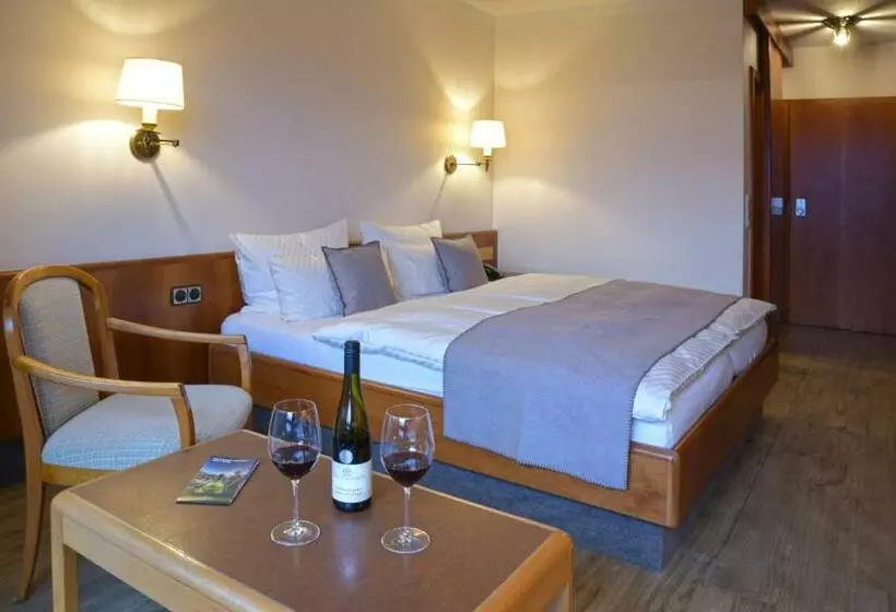 Deluxe Room with Balcony, Käfernberg   Wein