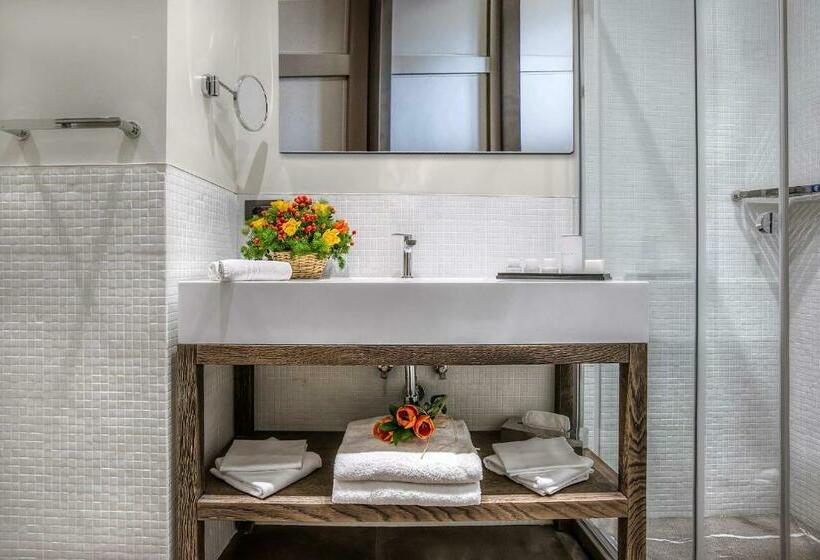 سوییت خانوادگی, Martis Palace