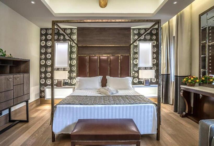 سوییت جونیور, Martis Palace