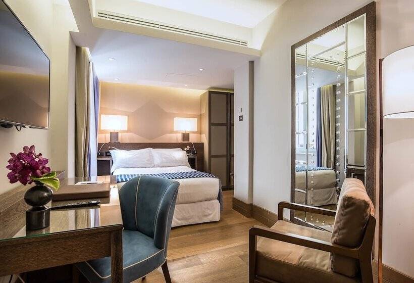 اتاق کلاسیک, Martis Palace