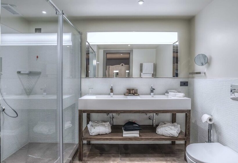 اتاق لوکس, Martis Palace