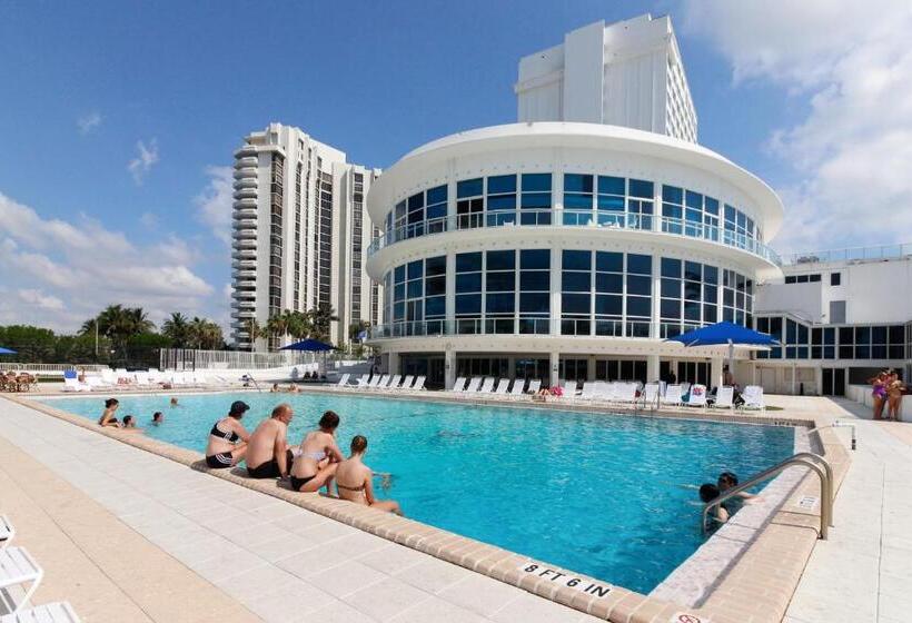 スタンダードスタジオ, Castle Beach: Rumba Suite