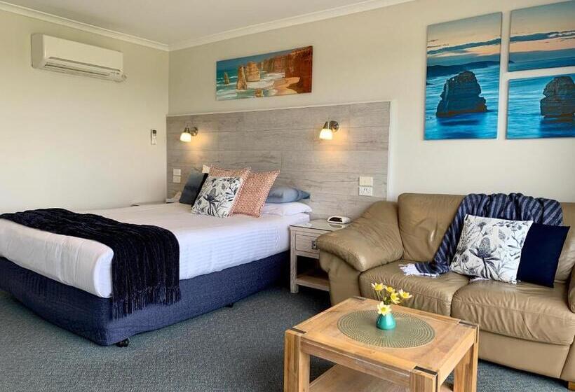 オーシャンビューのジャグジー付スタンダードルーム, Apollo Bay Waterfront Motor Inn