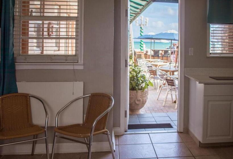 标准间, Riptide Oceanfront