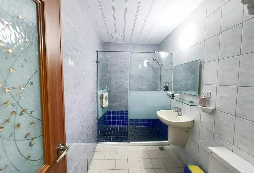 Economy Quadruple Room, 恆春古城親子民宿