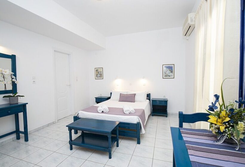 Chambre Supérieure, Villa Happening