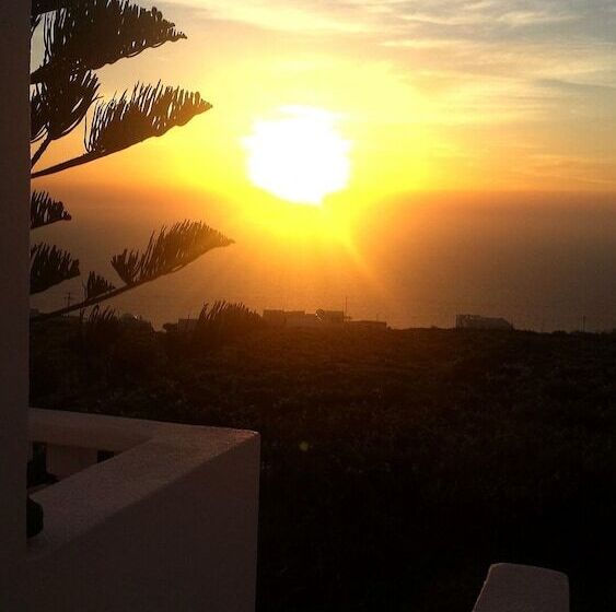 Chambre Supérieure avec Balcon, Villa Happening