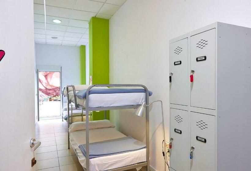 تختخواب در اتاق مشترک, Pil Pil Hostel Bilbao