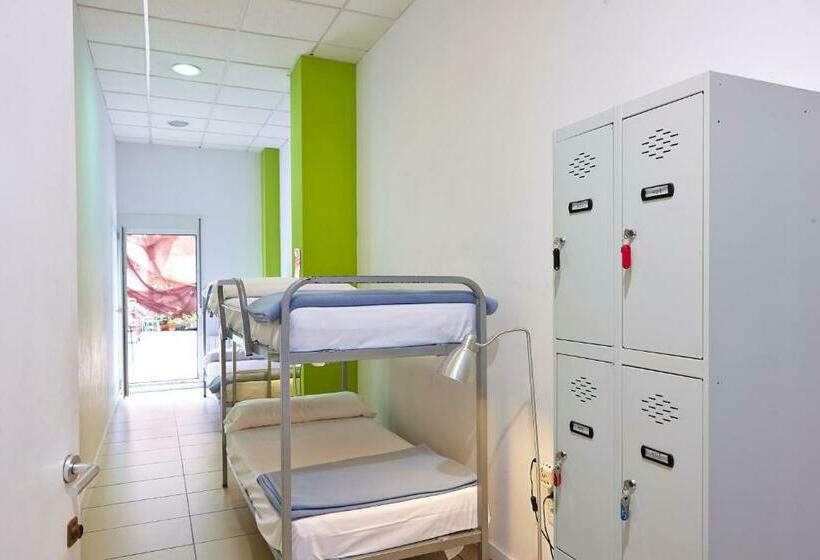 تختخواب در اتاق مشترک, Pil Pil Hostel Bilbao