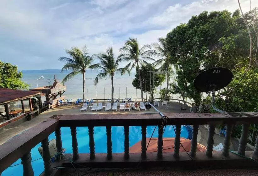 Perhehuone Merinäkymä, Coral Bungalows