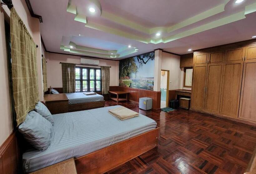 家庭海景房, Coral Bungalows