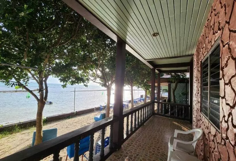 Deluxe-huone Merinäkymä Parveke, Coral Bungalows