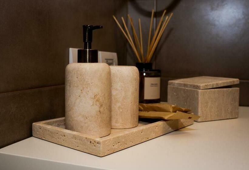 חדר קומפורט, M2