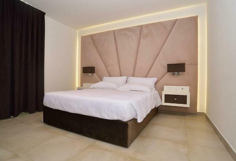 חדר סטנדרט, M2