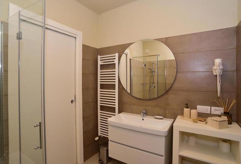 חדר סטנדרט, M2