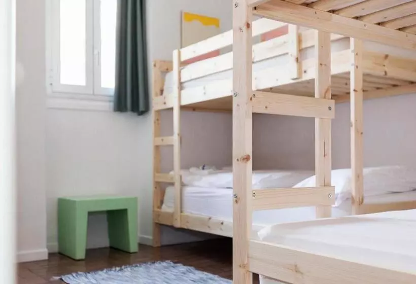 Economy Quadruple Room, A Room In The City Hostel