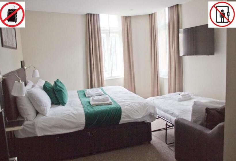 غرفة ديلوكس عائلية, Keystone House