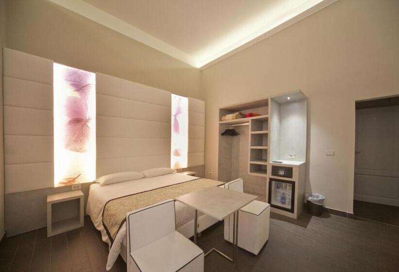 اتاق استاندارد سه نفره, B&b Residenza Le Fonticine