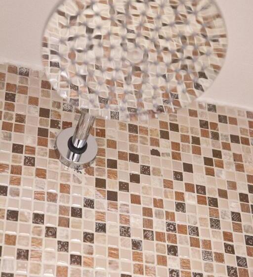 اتاق استاندارد سه نفره, B&b Residenza Le Fonticine