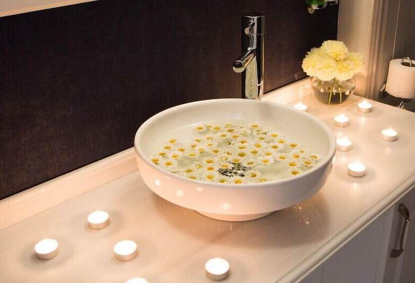 سوییت لوکس, Astan Hotel Galata