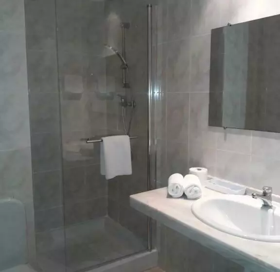 Basis Zimmer, Avenida