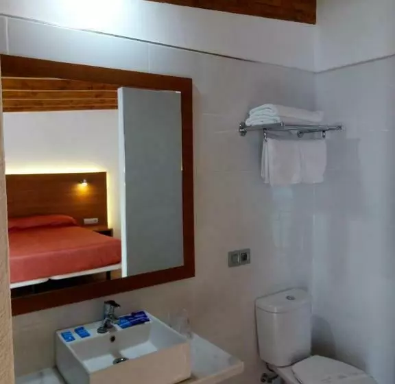 Standardzimmer Kingsize Bett, Avenida