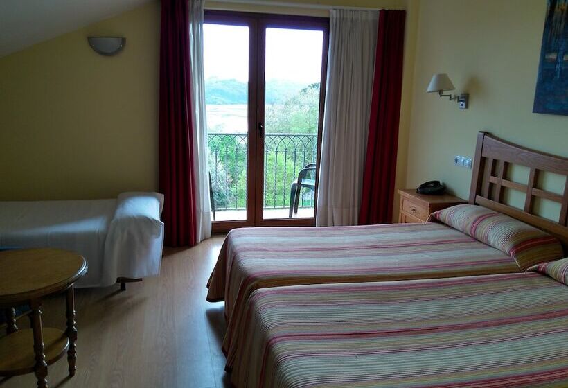 Triple Room Sea View, Azul De Galimar