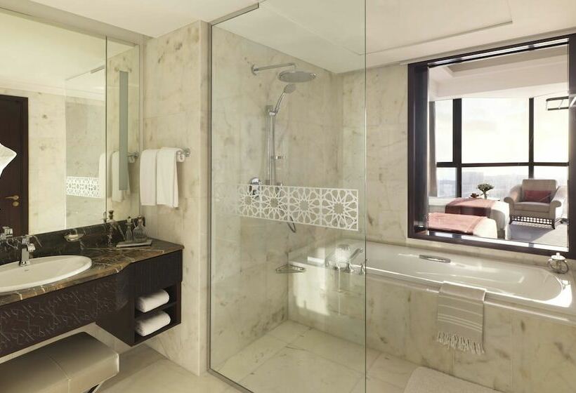 スーペリアールーム, Bab Al Qasr