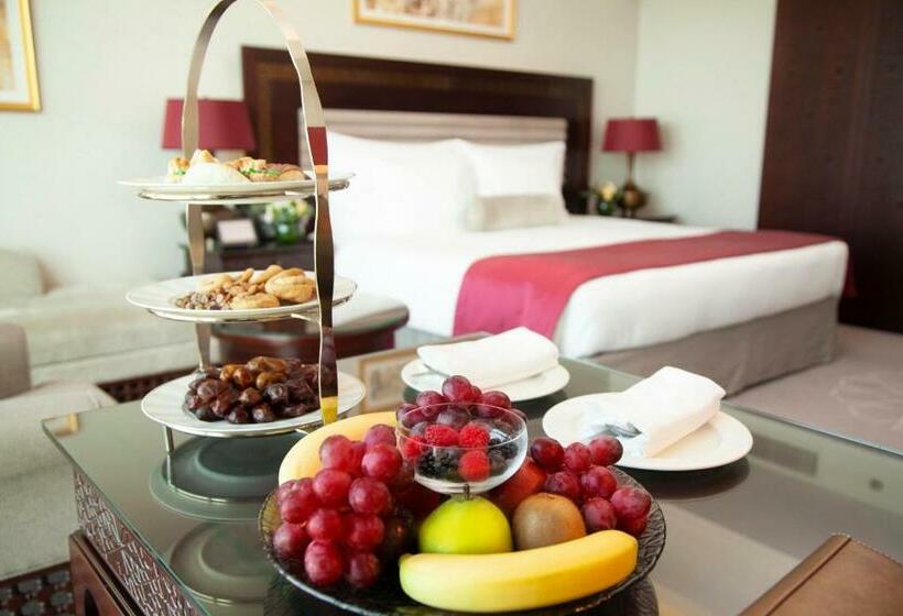 プレミアムルーム, Bab Al Qasr