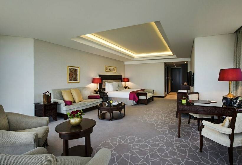 オーシャンビュージュニアスイート, Bab Al Qasr