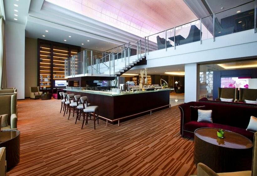 オーシャンビュージュニアスイート, Bab Al Qasr