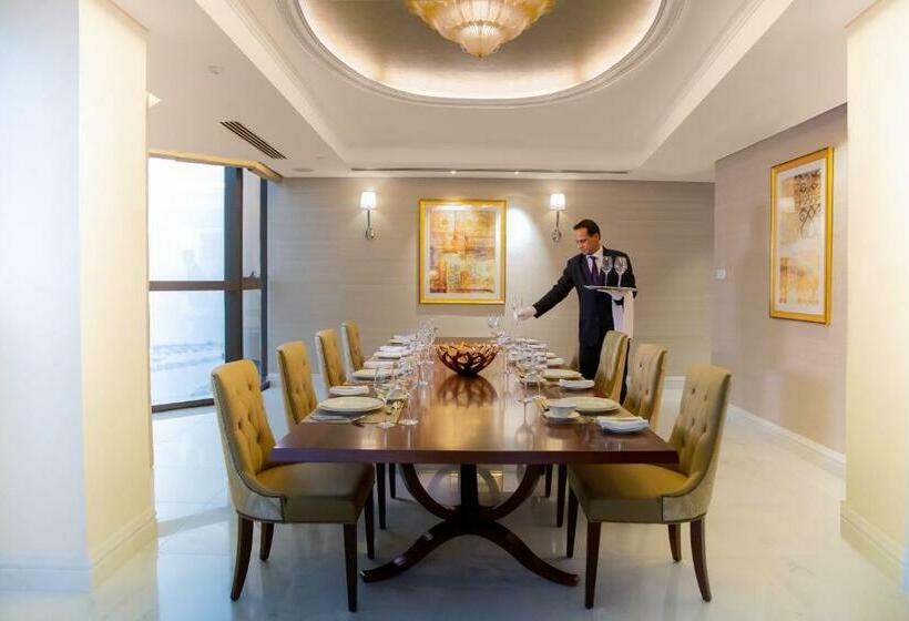 プレジデントスイートルーム, Bab Al Qasr