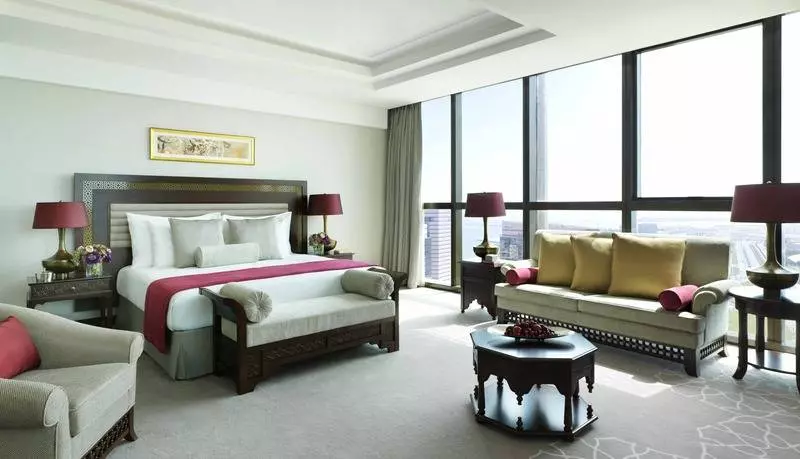 プレミアムルーム, Bab Al Qasr