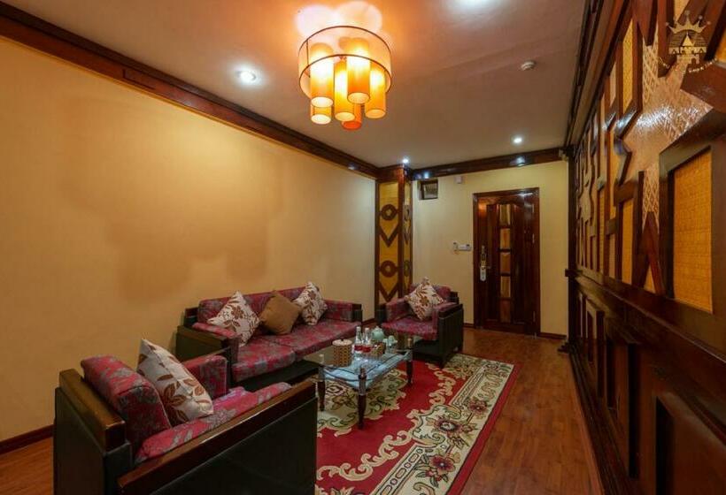 سوئیت کلاسیک, Chau Long Sapa 2