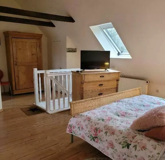 1 Bedroom Apartment with Terrace, Gut Basthorst