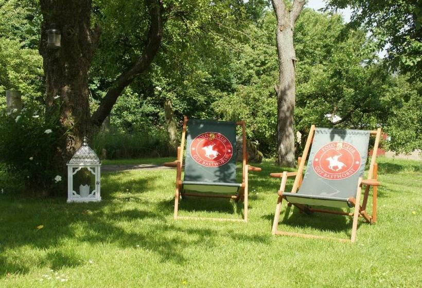 コンフォートルーム, Gut Basthorst