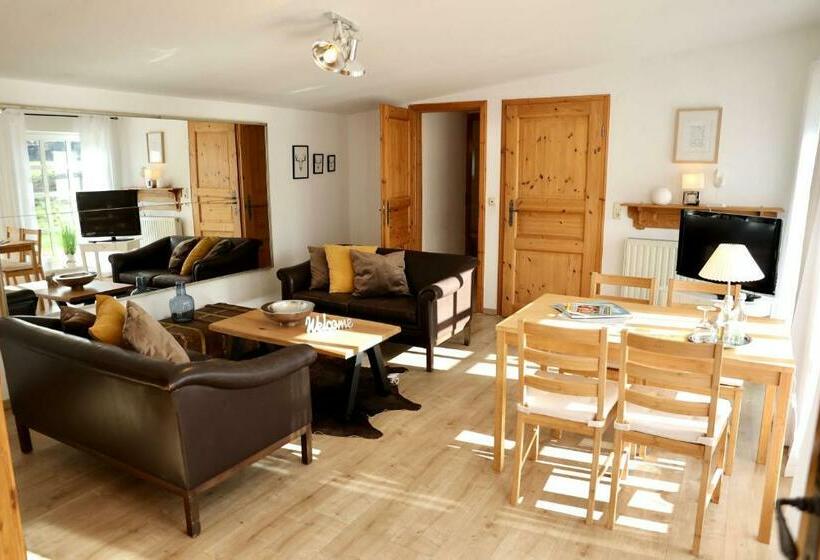 コンフォートルーム, Gut Basthorst