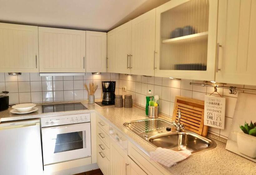 コンフォートルーム, Gut Basthorst