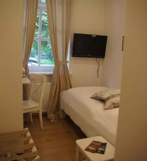 Standard Single Room, Gut Basthorst