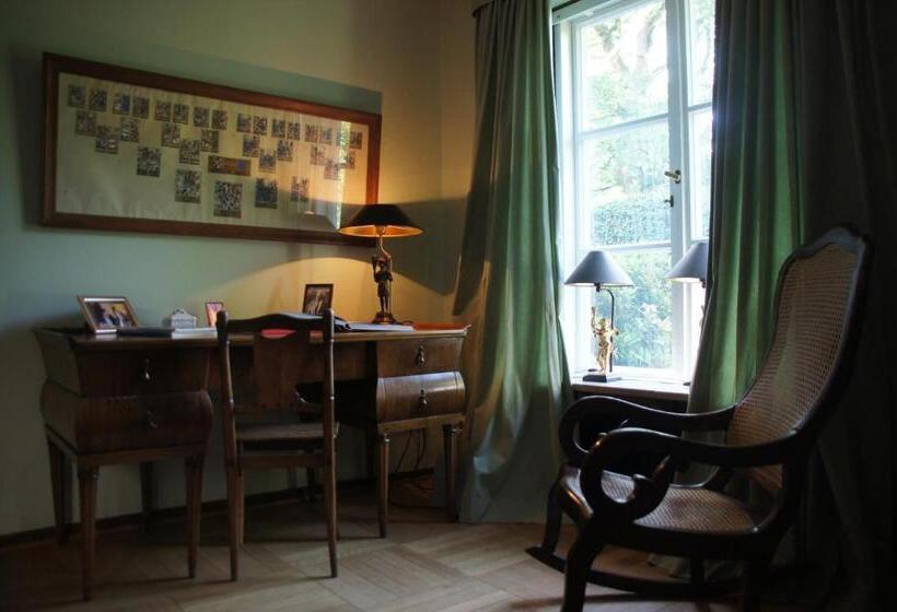 スタンダードルーム, Gut Basthorst