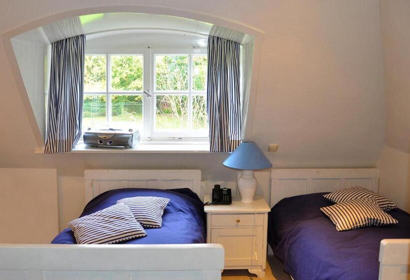 スタンダードルーム, Gut Basthorst