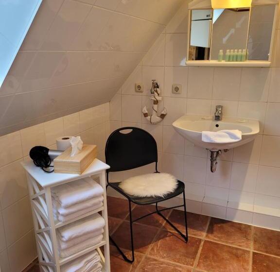 ２ベッドルームアパートメント, Gut Basthorst